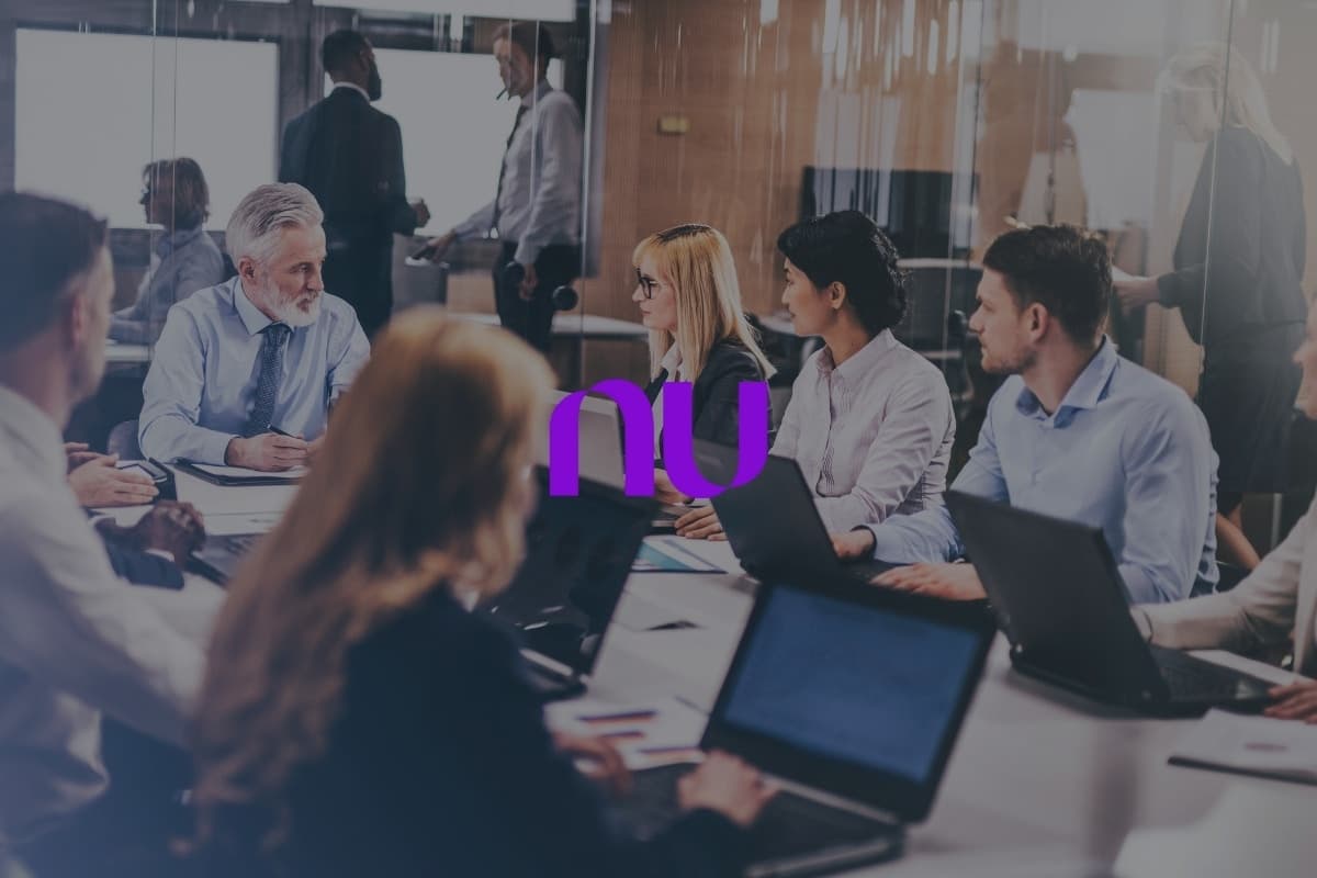 Tensão no Nubank: colaboradores lançam manifesto contra novas regras de home office