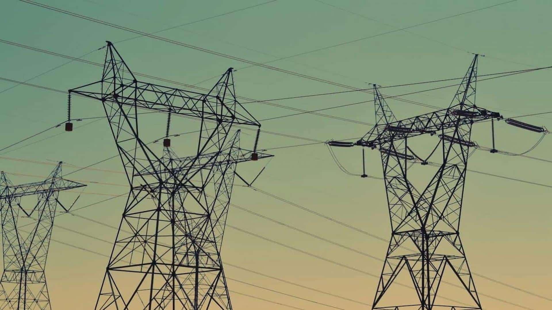Compartilhamento de postes aprovado: nova regra corta burocracia e pode acelerar internet e energia pelo país
