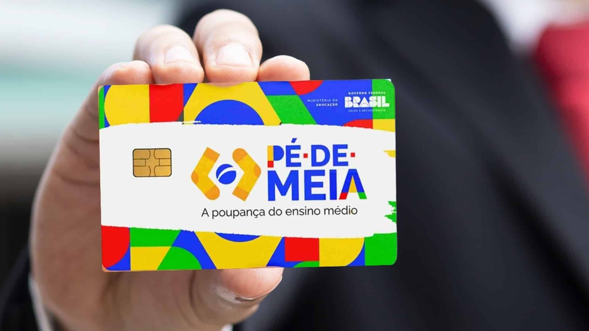 Receba até R$ 9.200 em 2026: veja como se inscrever no Pé-de-Meia