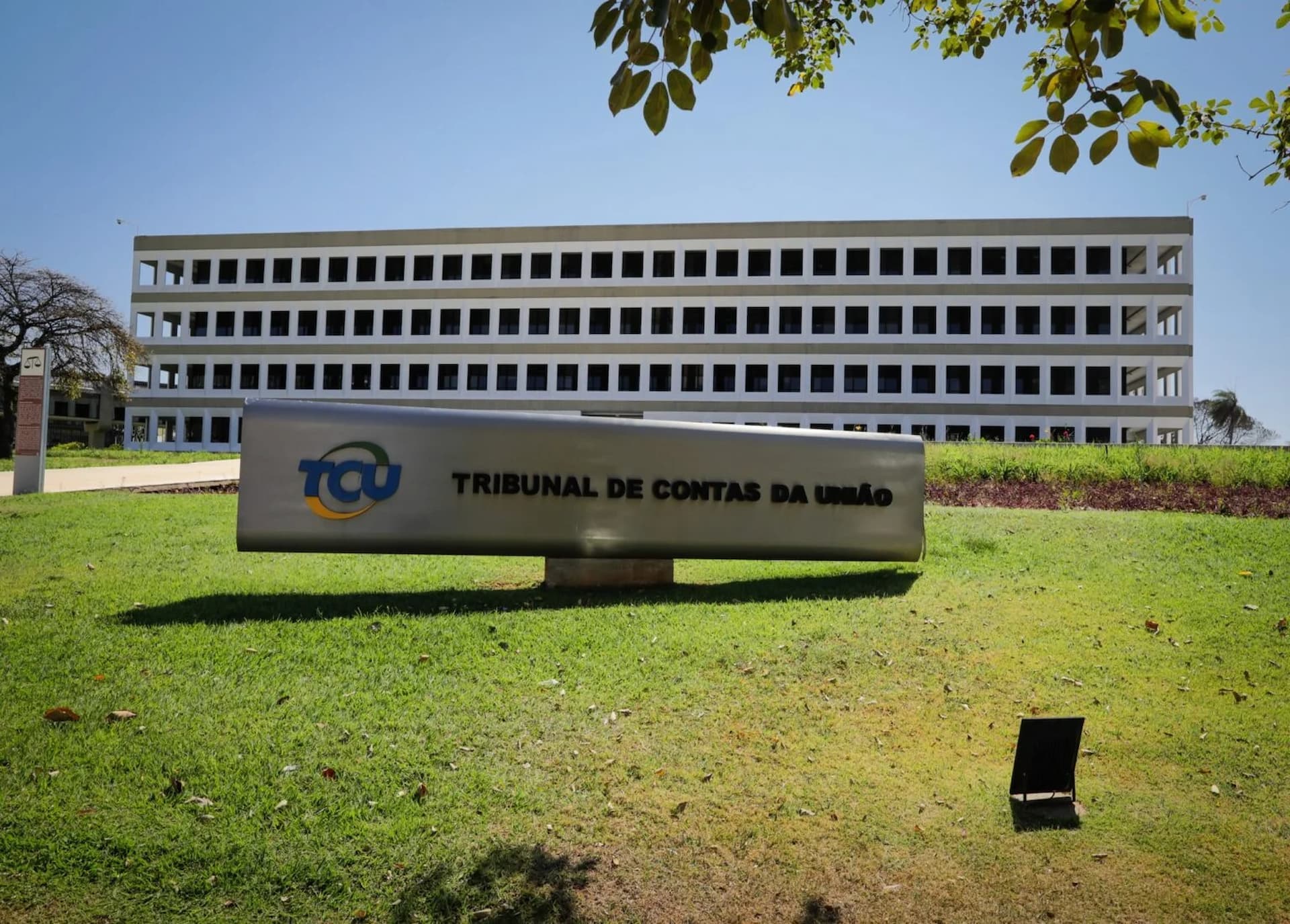 Ministério Público leva crédito consignado ao TCU, possível bomba para aposentados e pensionistas
