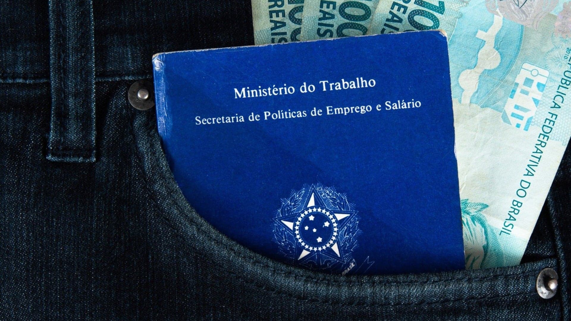 Calendário prevê pagamento de até R$ 1.621 até agosto