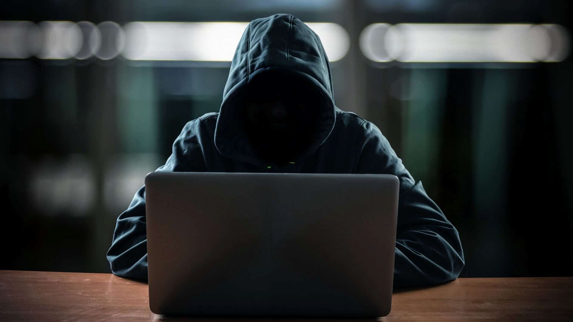 Novo golpe do FGTS por SMS faz vítimas em todo o Brasil; saiba como se proteger