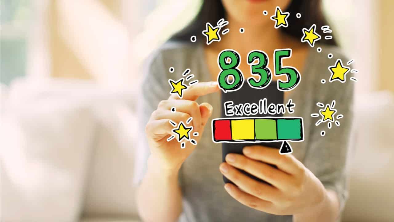 Será que existe score mínimo para conseguir um cartão de crédito?