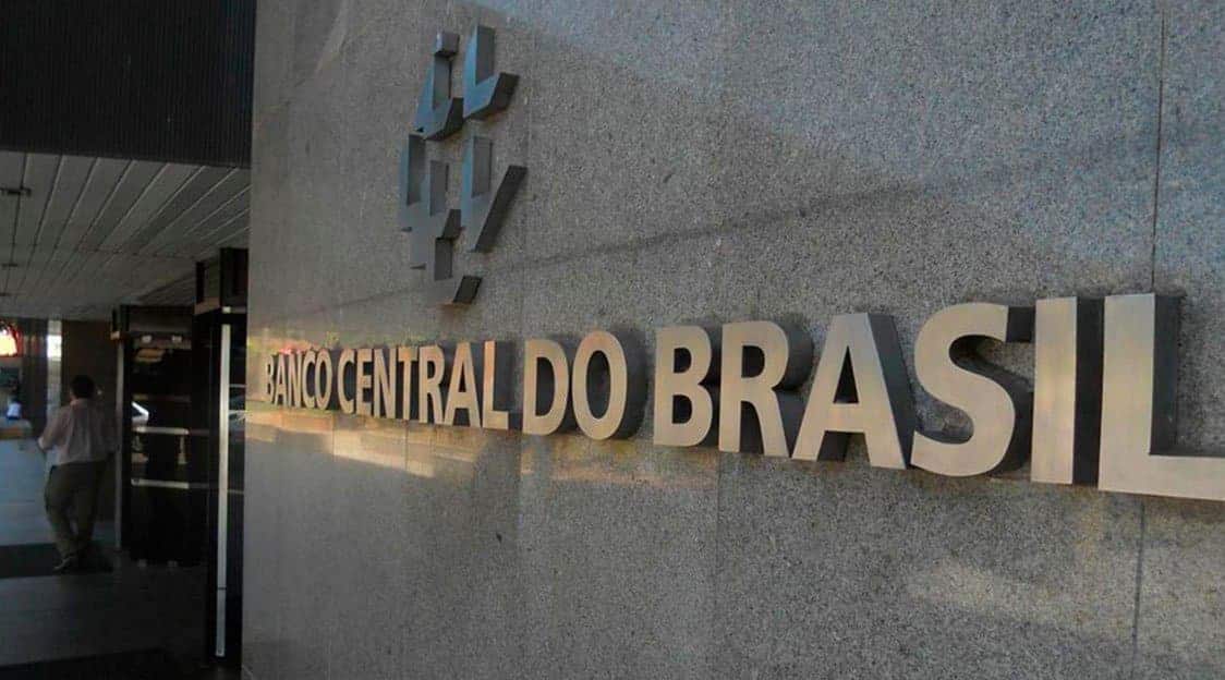 transferências bancárias