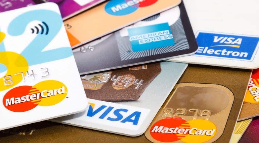 3 maneiras inteligentes de aumentar o limite de qualquer cartão de crédito
