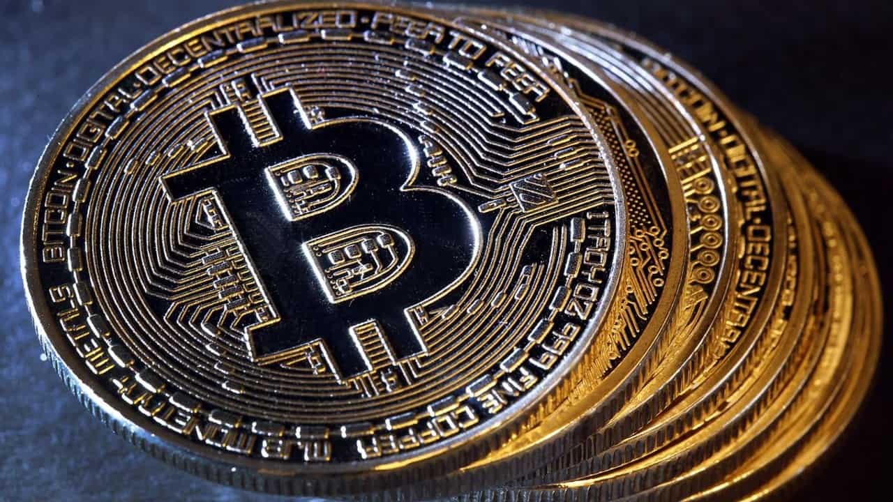 Bitcoin ultrapassa os US$ 13 mil em novo movimento de alta