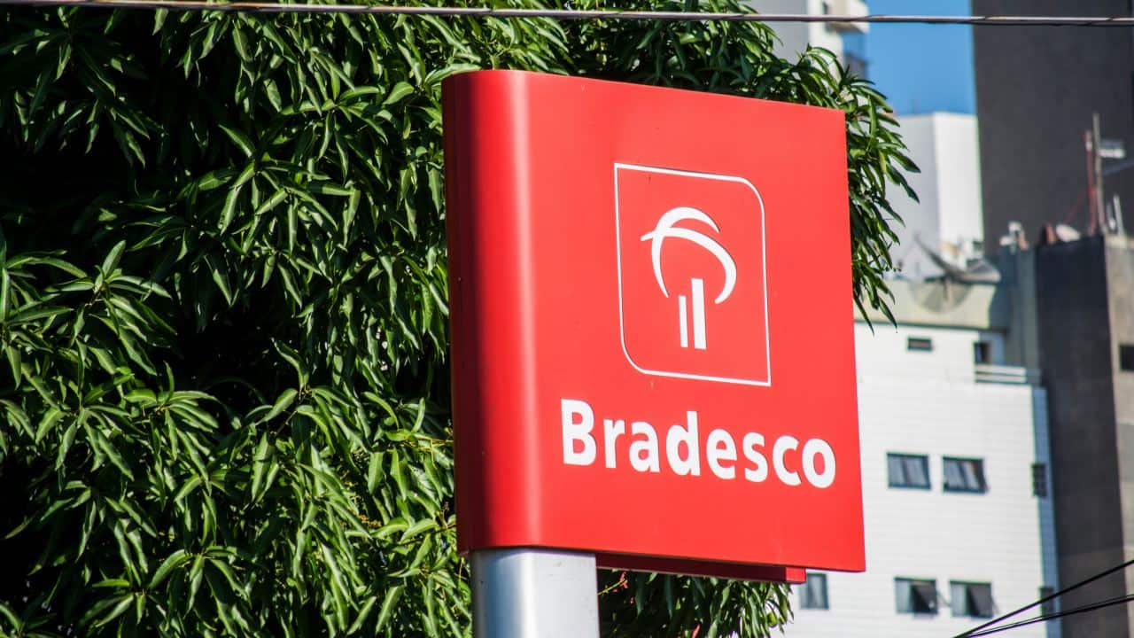bradesco oferece vagas de emprego