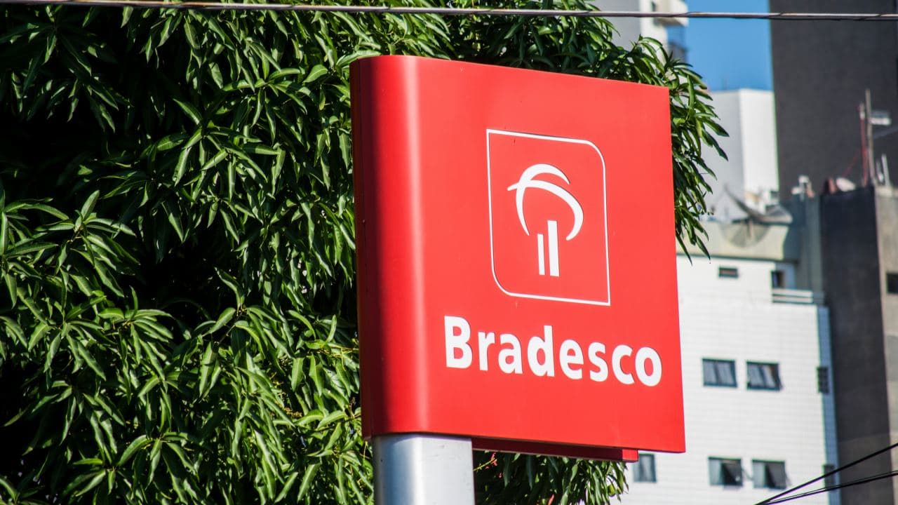 Bradesco oferece vagas de emprego em meio a pandemia de Covid-19