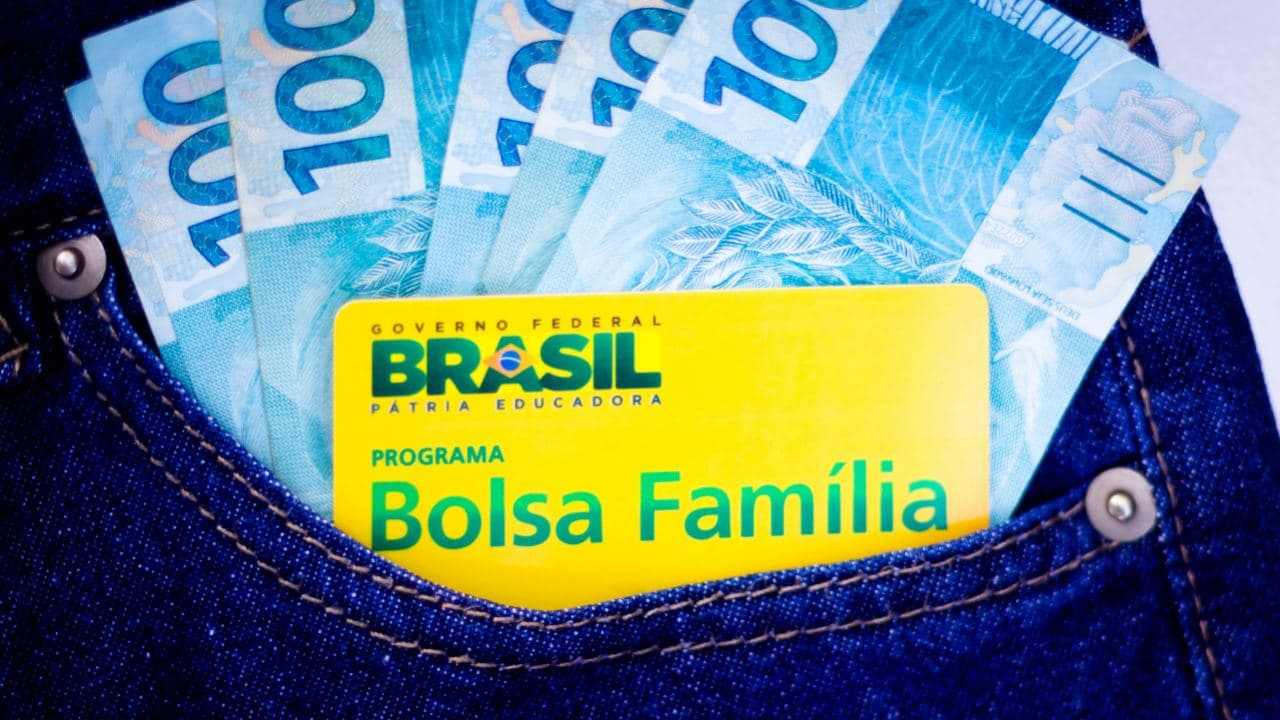 Beneficiário do Bolsa Família com NIS final 2 já pode sacar 2ª parcela dos R$ 600