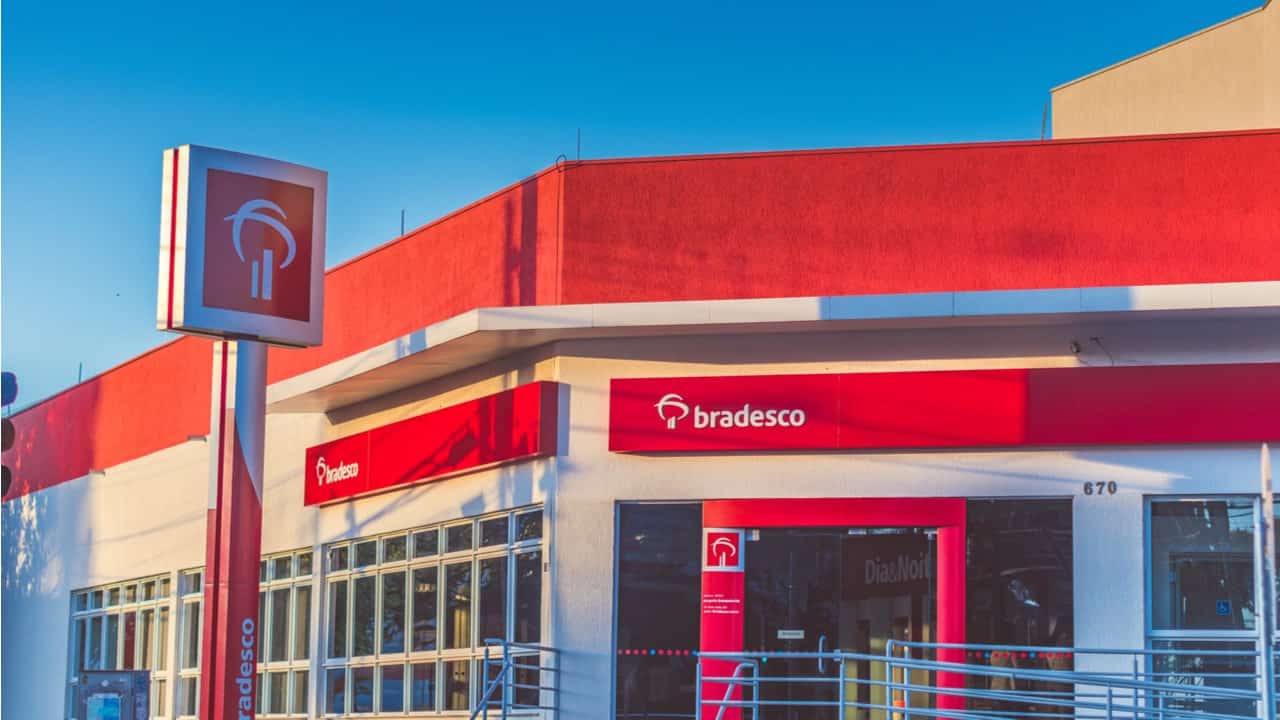 Bradesco condenado por discriminacao racial