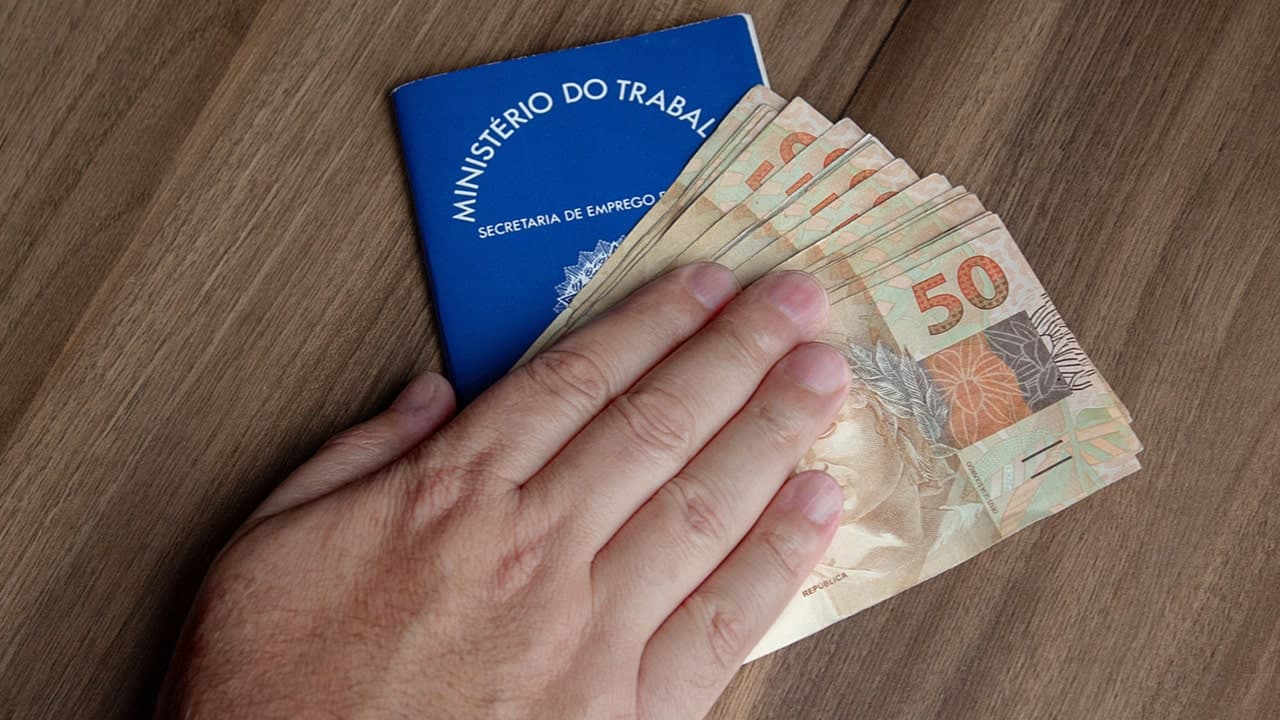 Projeto libera FGTS para trabalhador QUITAR suas dívidas