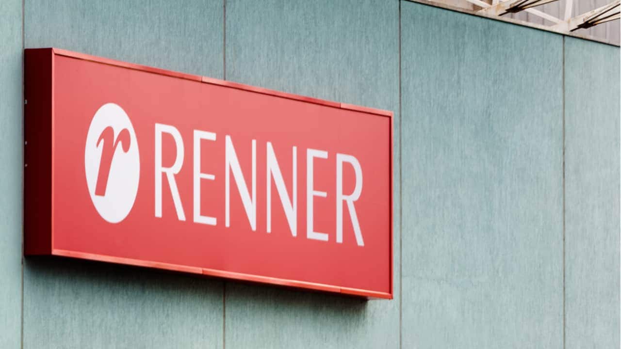 Fachada de uma loja Renner