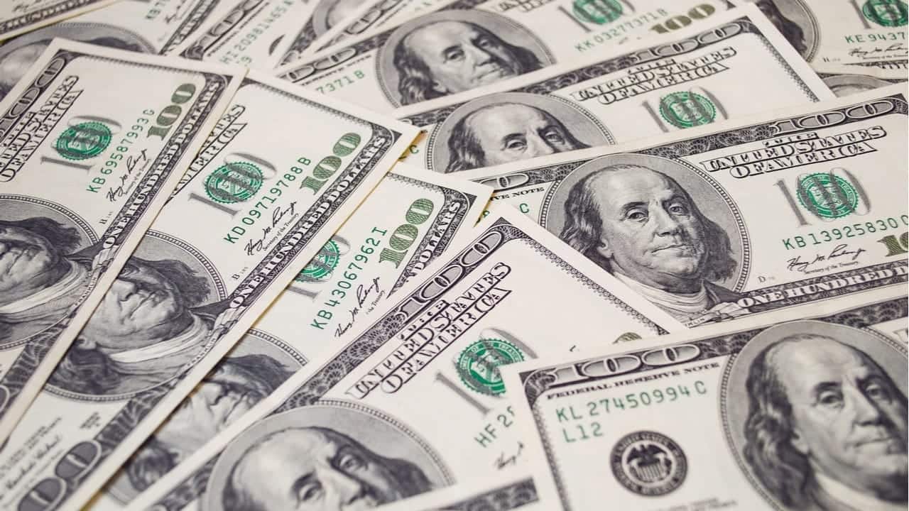 DÓLAR