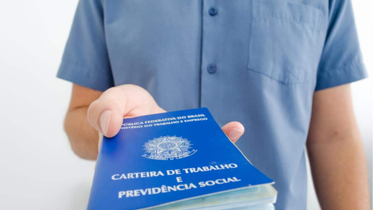 Taxa de desemprego chega ao nível de quando a pandemia iniciou