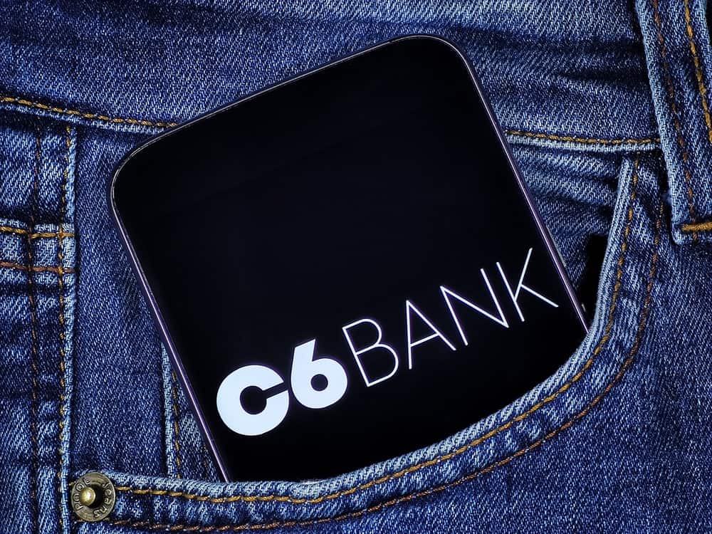 C6 aprova negativado?