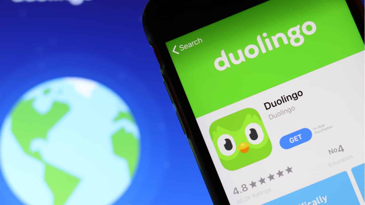 Aulas gratuitas de idiomas pelo Nubank, entenda essa parceria com o Duolingo