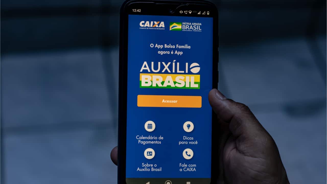 Famílias podem receber Auxílio de R$ 600 e mais o Vale-Gás de R$ 120?