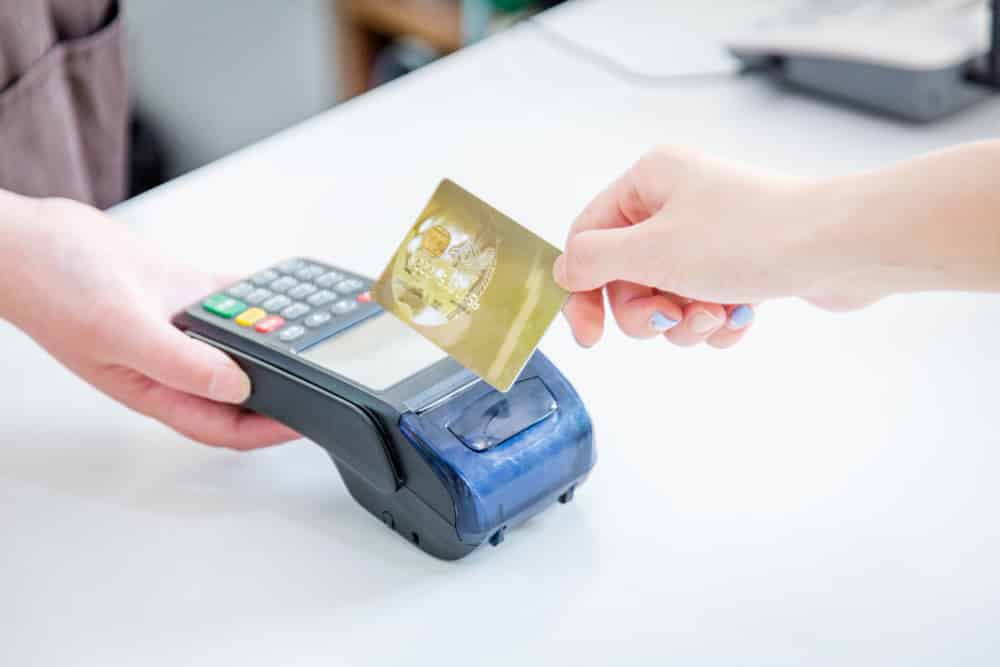 Pagamento à vista vale a pena? Confira seus prós e contras!