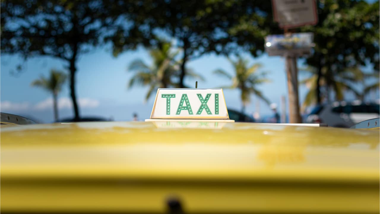Pagamento para taxistas depende da agilidade das prefeituras