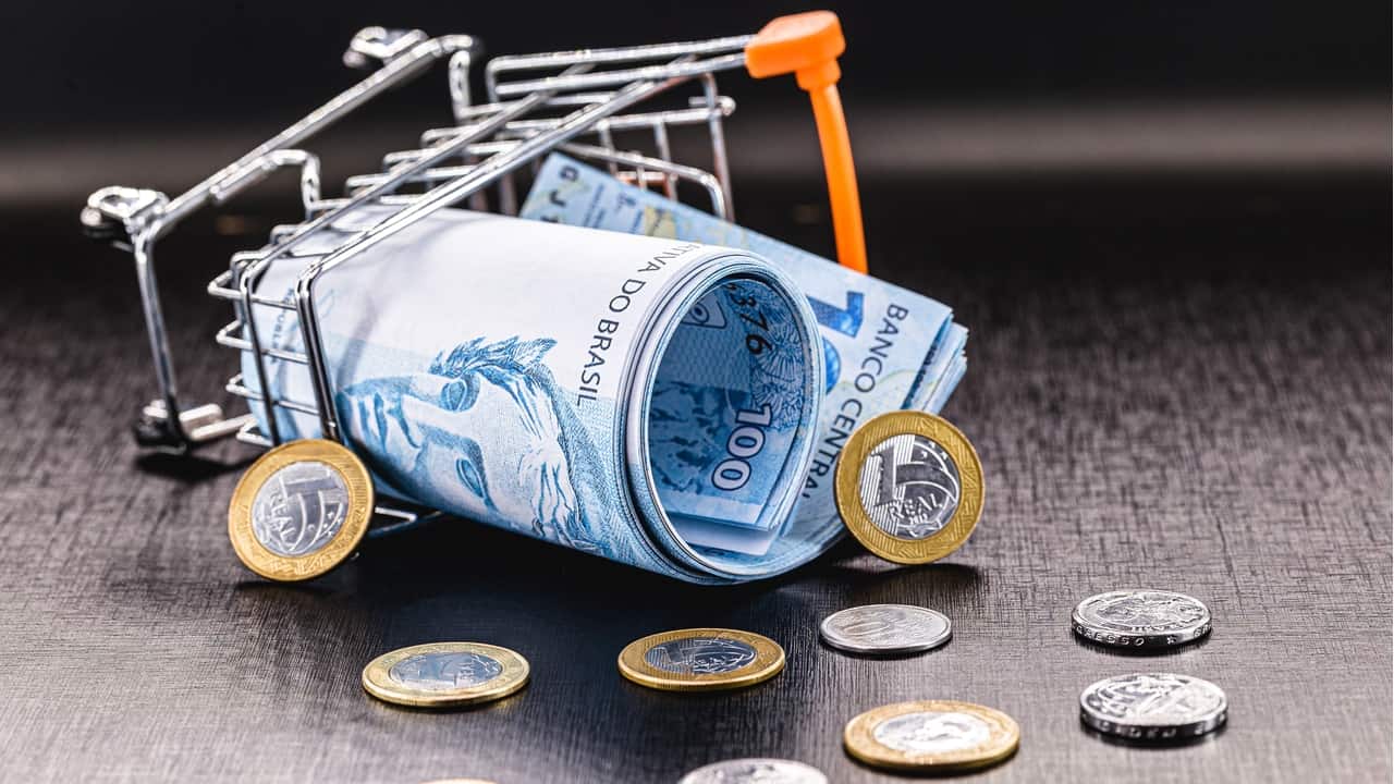 Poder de compra corroído Compare os preços dos produtos ao longo dos anos