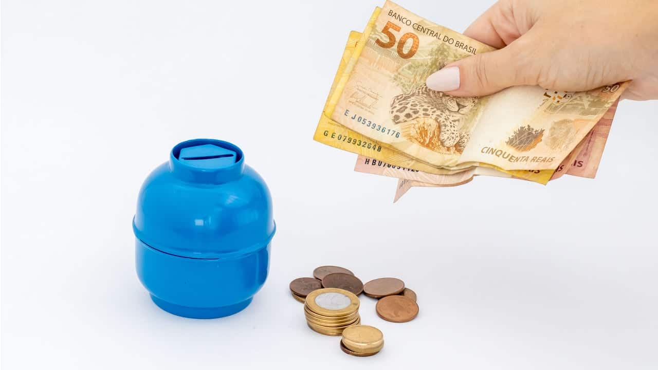 Vale-Gás conclui pagamentos nesta segunda: quem ainda recebe?