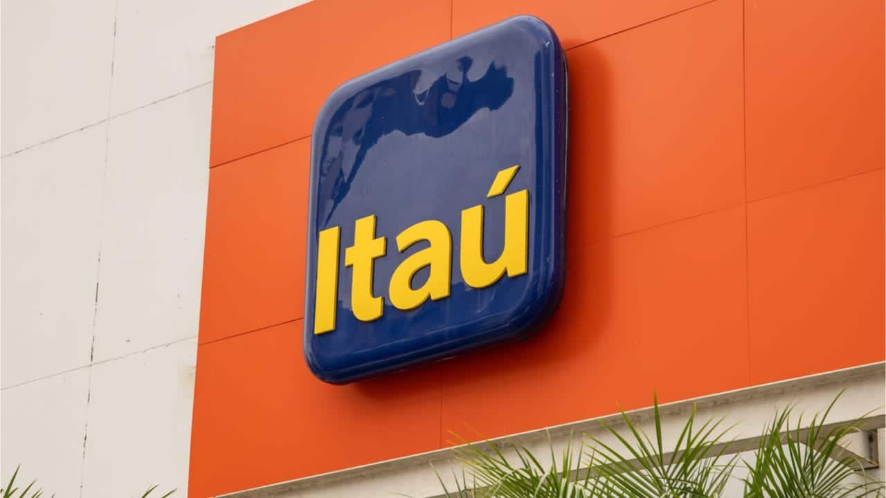 Fachada do Itaú