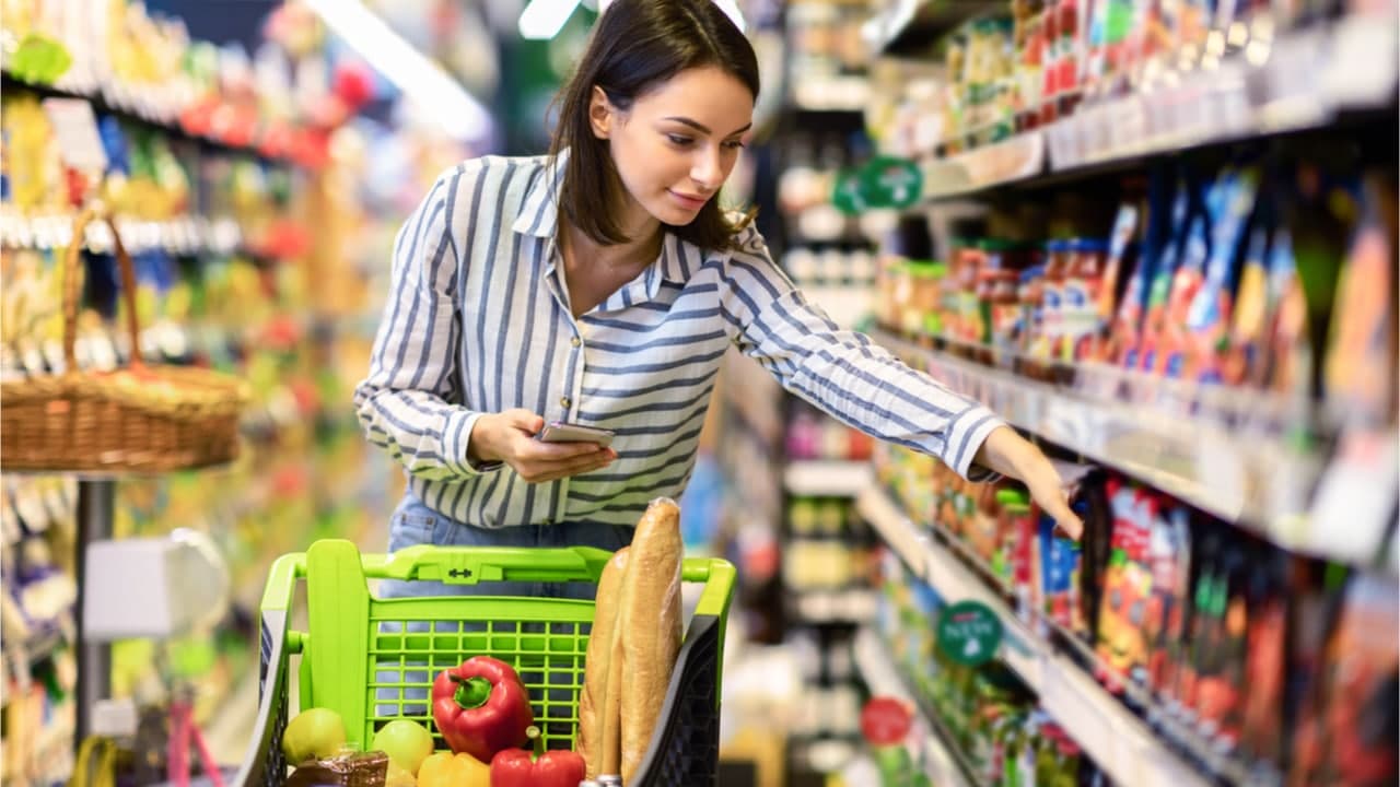É possível vender o vale-alimentação para outra pessoa?