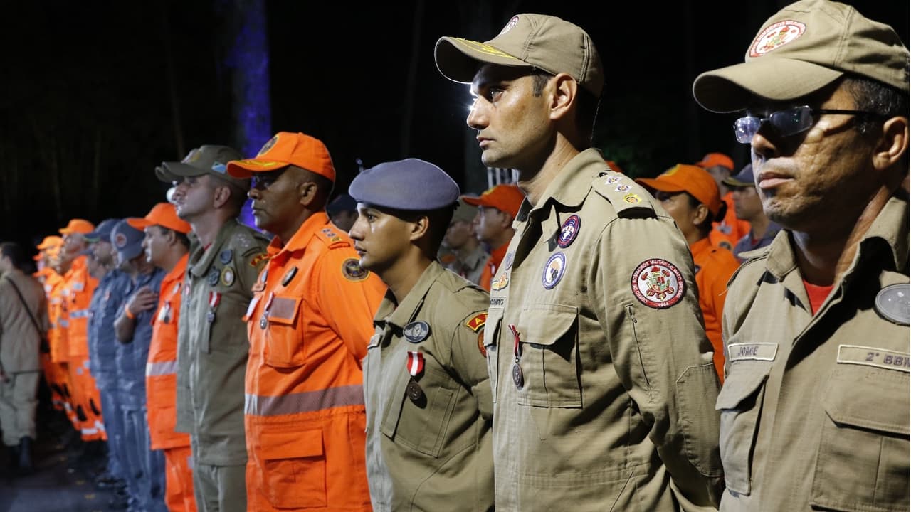 Concurso dos bombeiros está com 250 vagas disponíveis e salários de até R$ 6 mil
