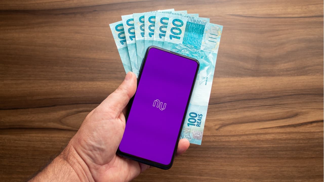 Novidade no Nubank promete ajudar quem estĂĄ com dificuldades para pagar os boletos