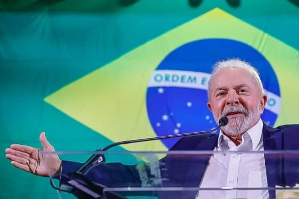 lula-lancamento-vamos-juntos-pelo-brasil-ricardostuckert-585x390