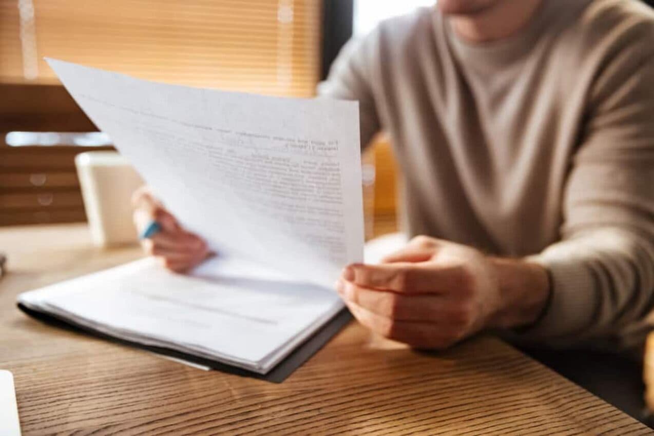 Testamento vital: conheça o documento que registra desejos em caso de doença grave