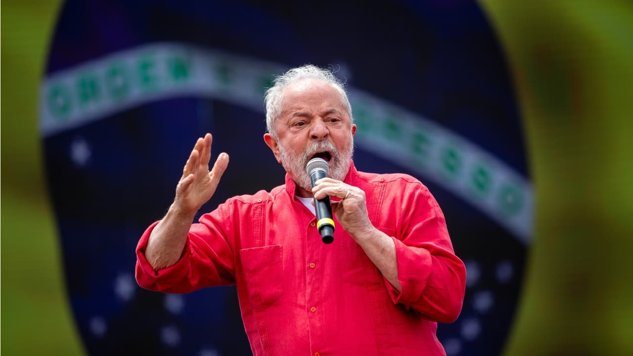 Lula planeja alterações envolvendo trabalhadores sem carteira assinada