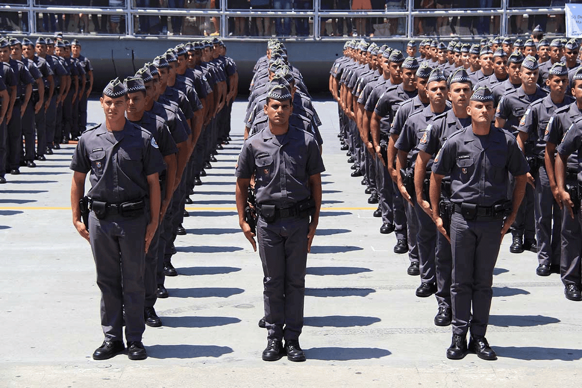 Polícia Militar abre 2.700 vagas com salários de quase R$ 4 mil