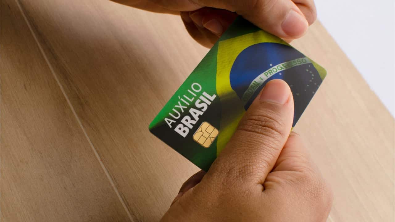 Auxílio Brasil