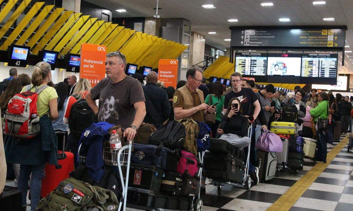 Fila no aeroporto de Congonhas