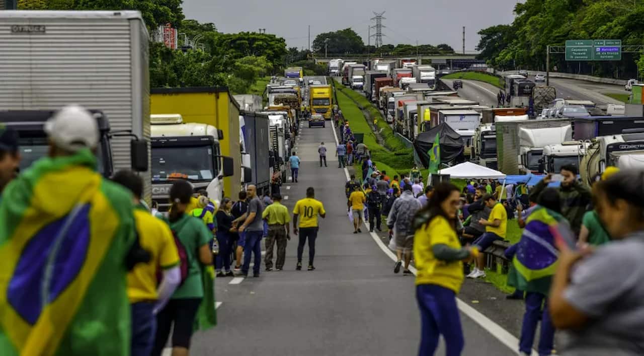 Bloqueios em estradas: como está a situação nesta quinta-feira (3)?