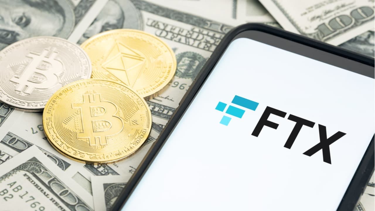 Fundador da FTX diz ter apenas US$ 100 mil restantes em sua conta no banco