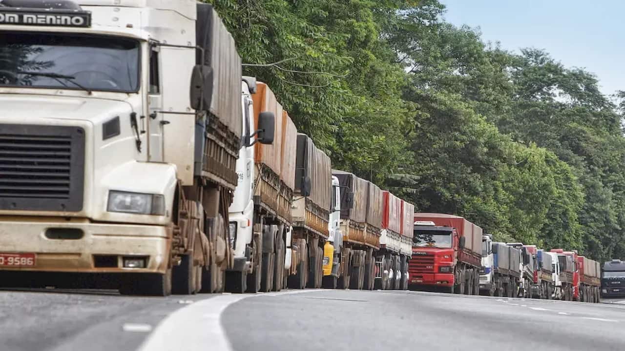 Paralisação de caminhoneiros