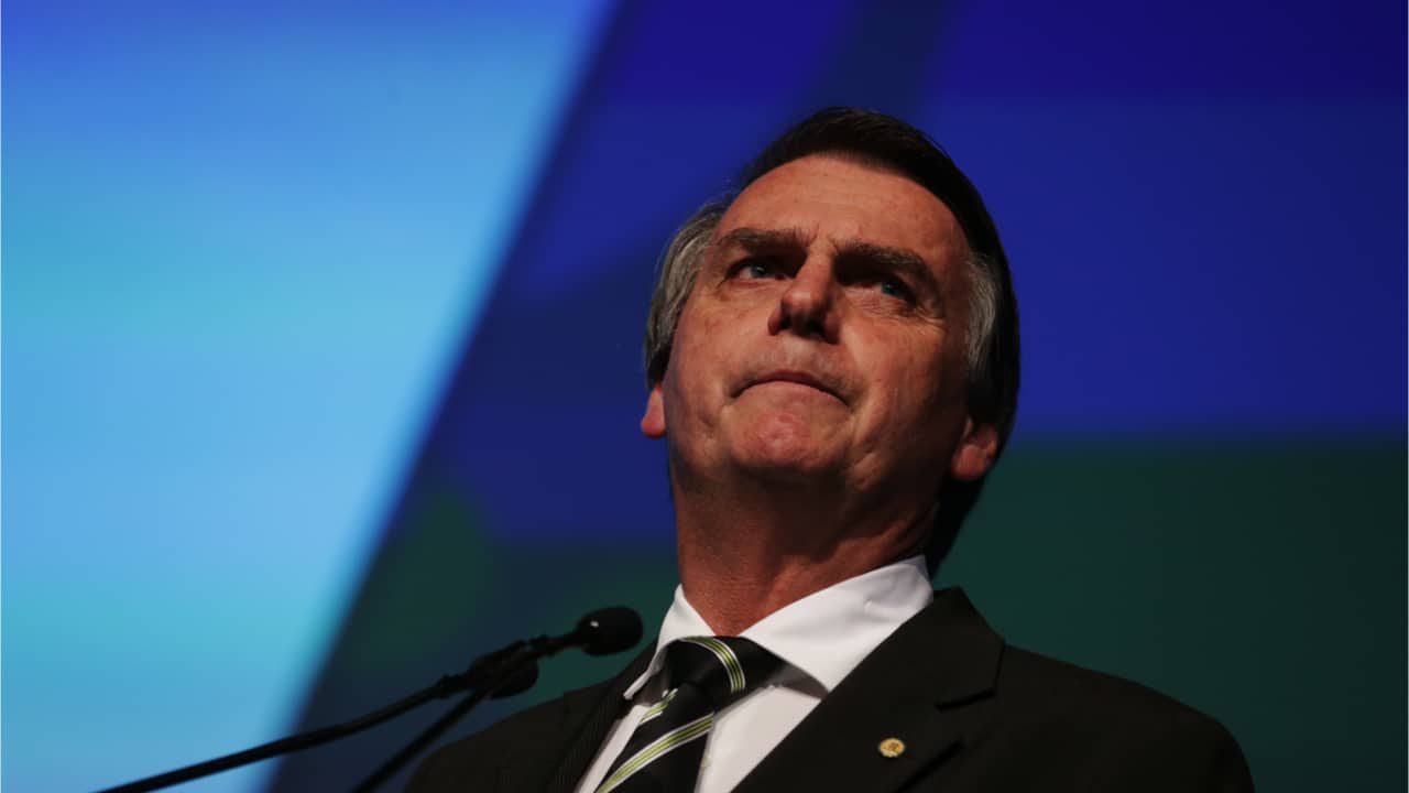 Bolsonaro poderá ser preso por bloqueio de caminhoneiros?