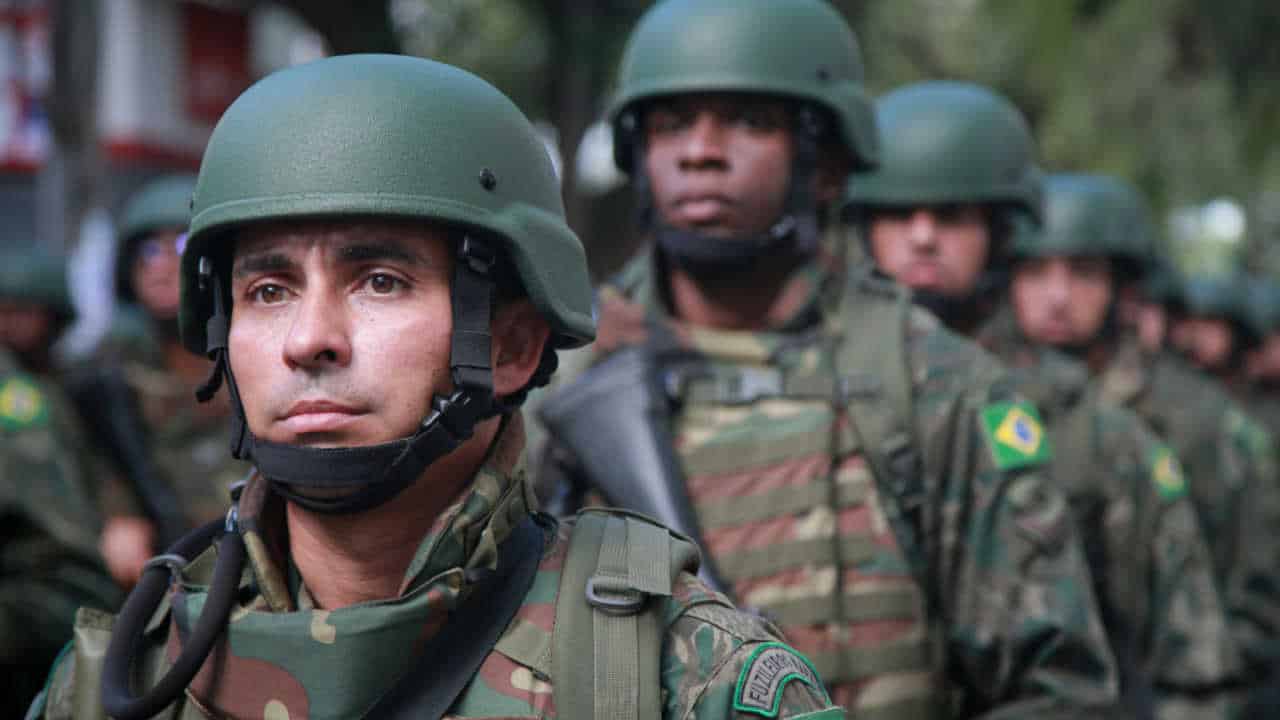 Exército lança processo seletivo com 1,1 mil vagas para formação de sargentos