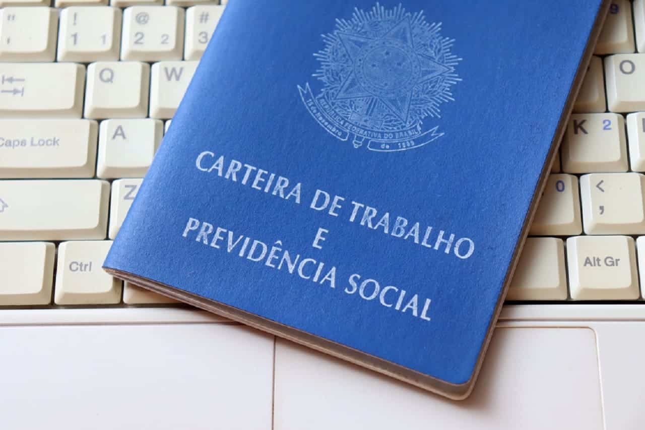 Grande mudança para trabalhadores da CLT: novidade em benefício da carteira assinada