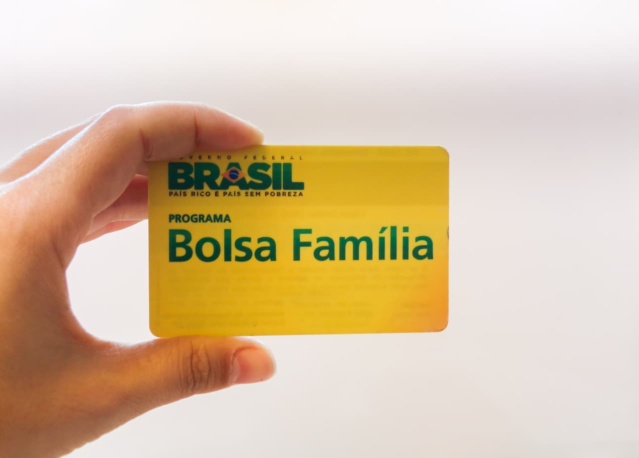 Homem solteiro e sem filhos pode receber o Bolsa FamĂlia?