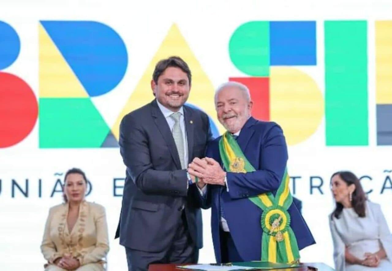 Ministro de Lula pode perder o cargo se nĂŁo provar sua inocĂȘncia sobre corrupção