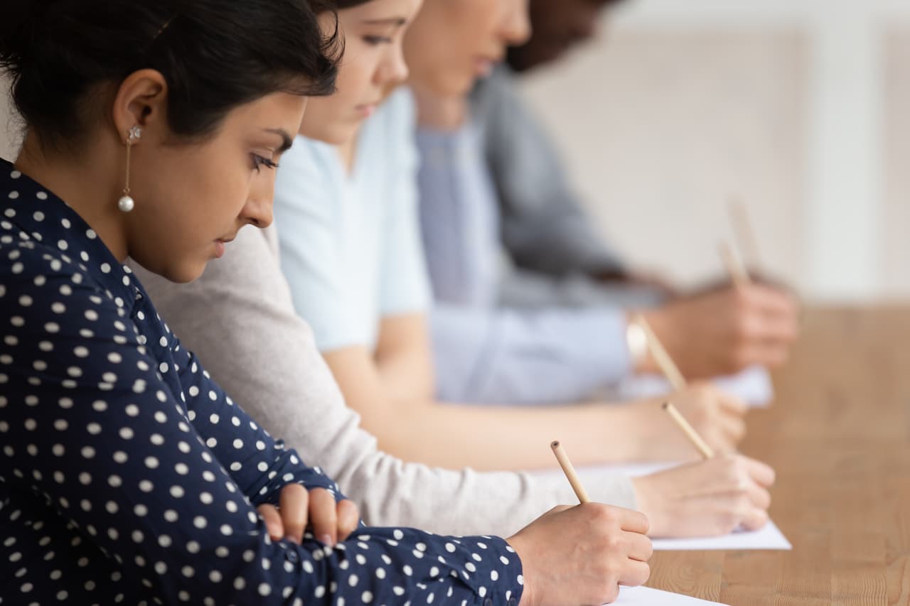 Concurso com vagas a partir do Ensino Fundamental incompleto: como se inscrever?
