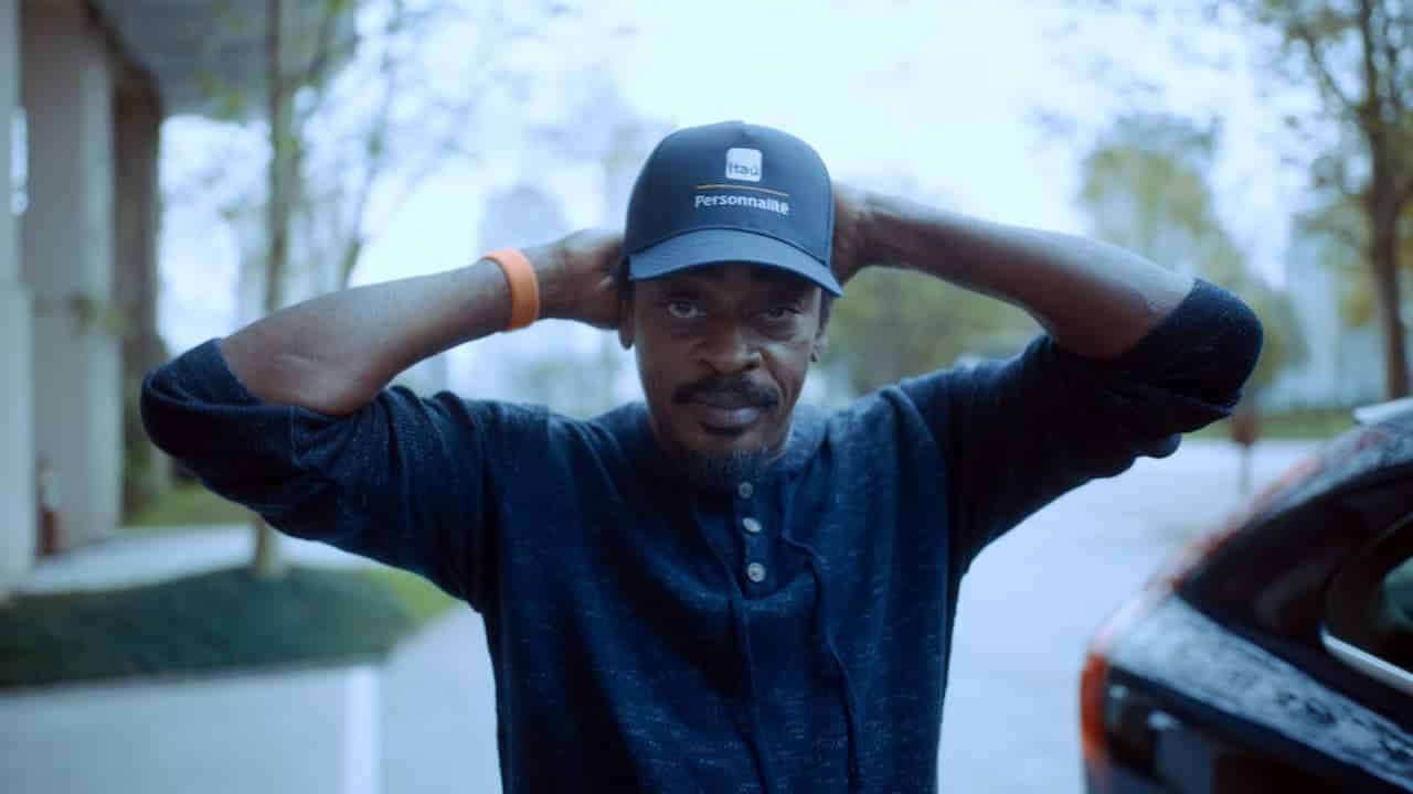 Seu Jorge estrela comercial do Itaú Personnalité