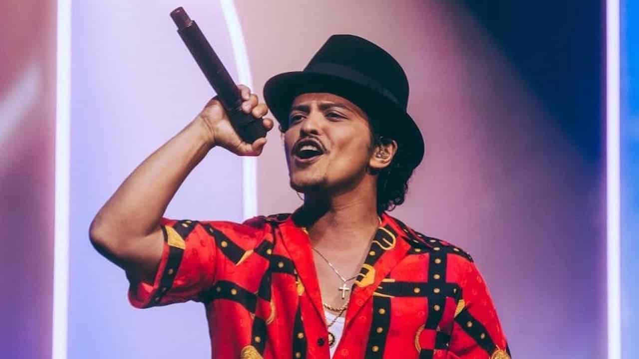Itaú salva fãs de Bruno Mars: venda exclusiva é liberada após ingressos esgotarem