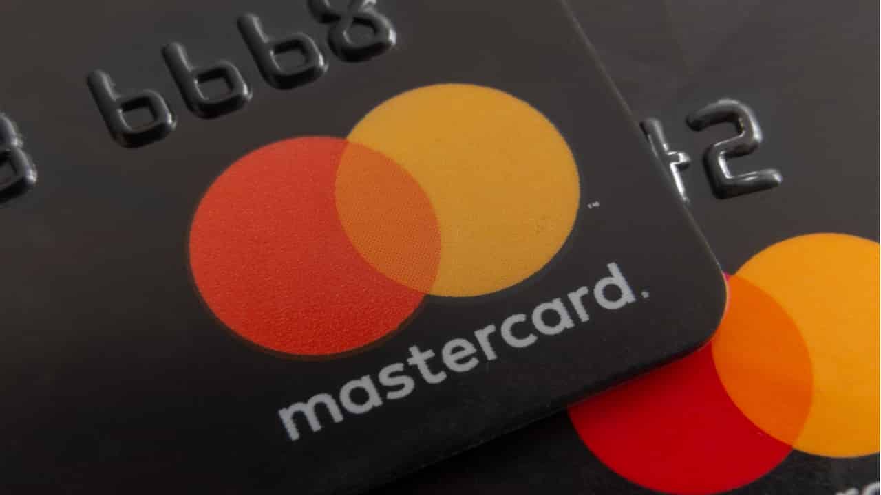 Clientes Mastercard podem ganhar um presente GRĂTIS para dar Ă pessoa amada
