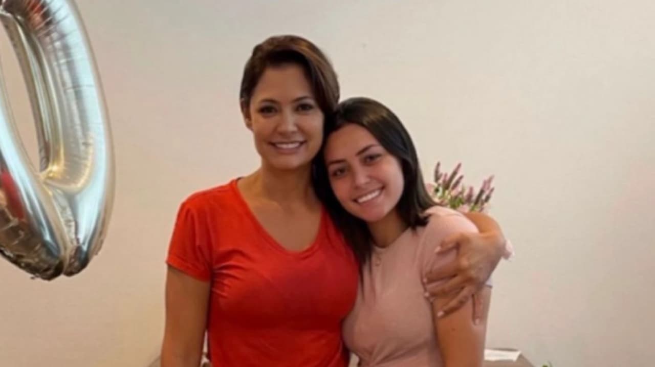 Filha de Michelle Bolsonaro é nomeada a cargo que paga R$ 13 mil