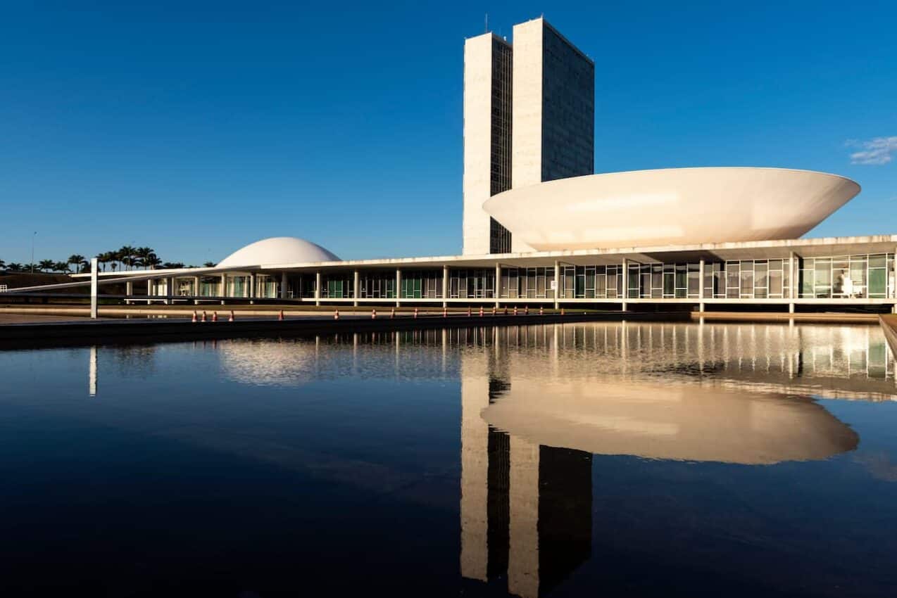 Foto do prédio do congresso nacional em brasília INSS