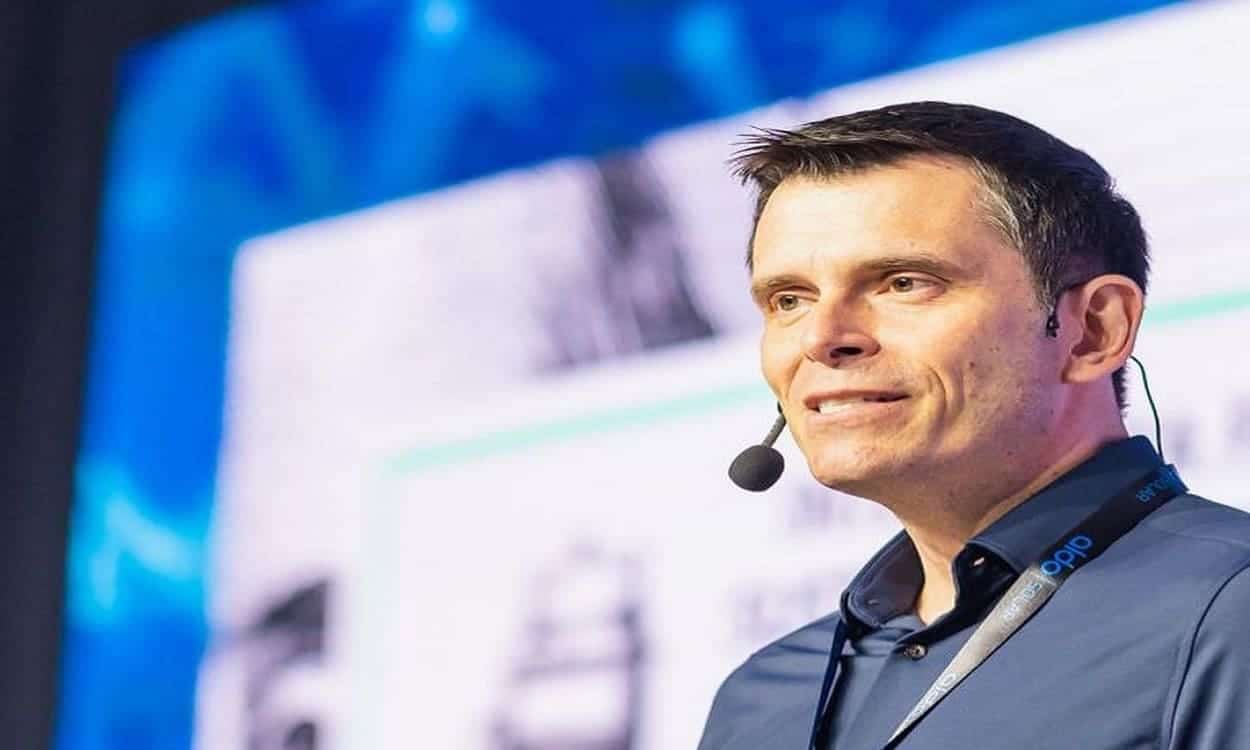 Gustavo Cerbasi em palestra